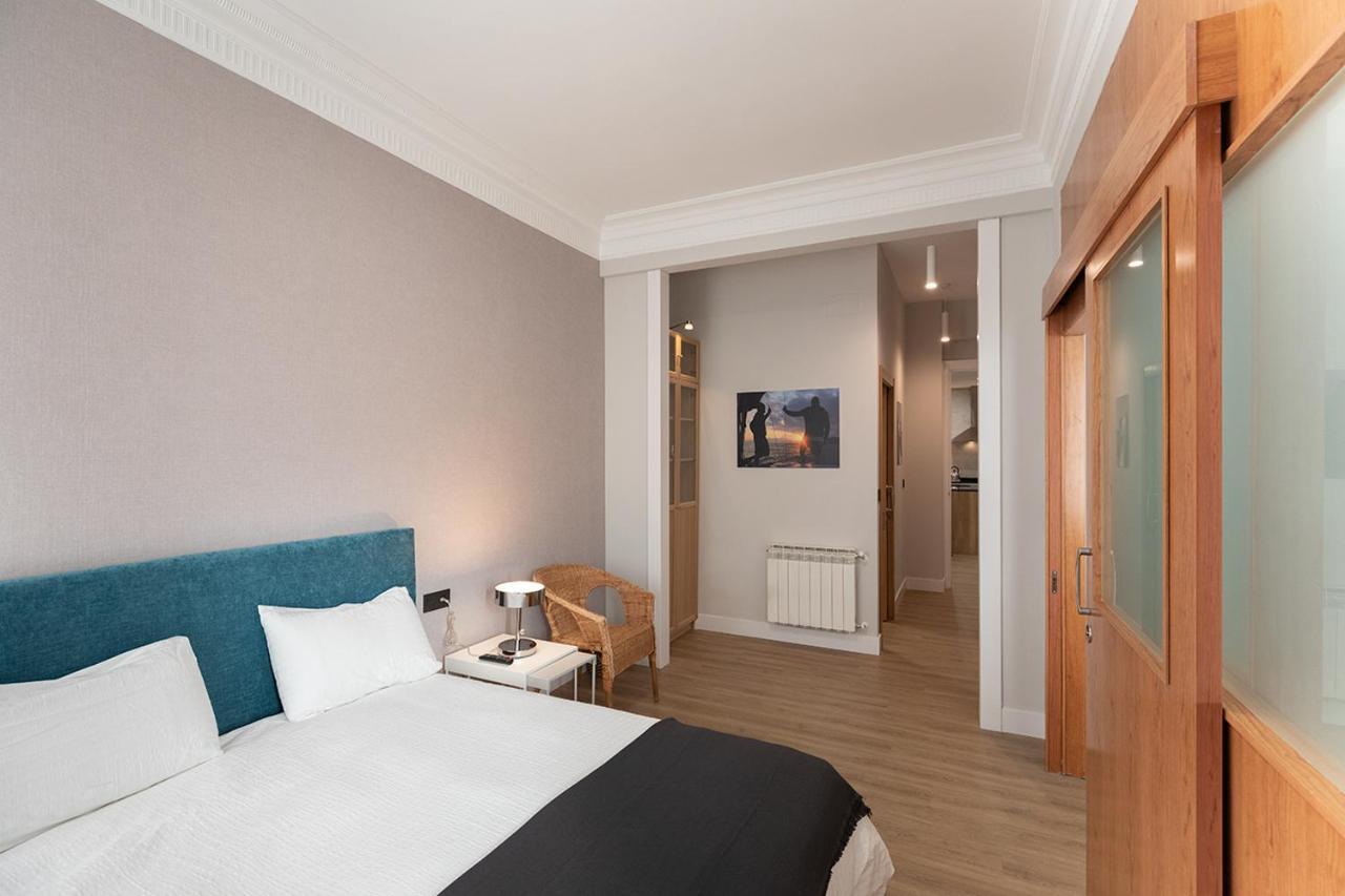 Alameda Recalde Centro Appartement Bilbao Buitenkant foto